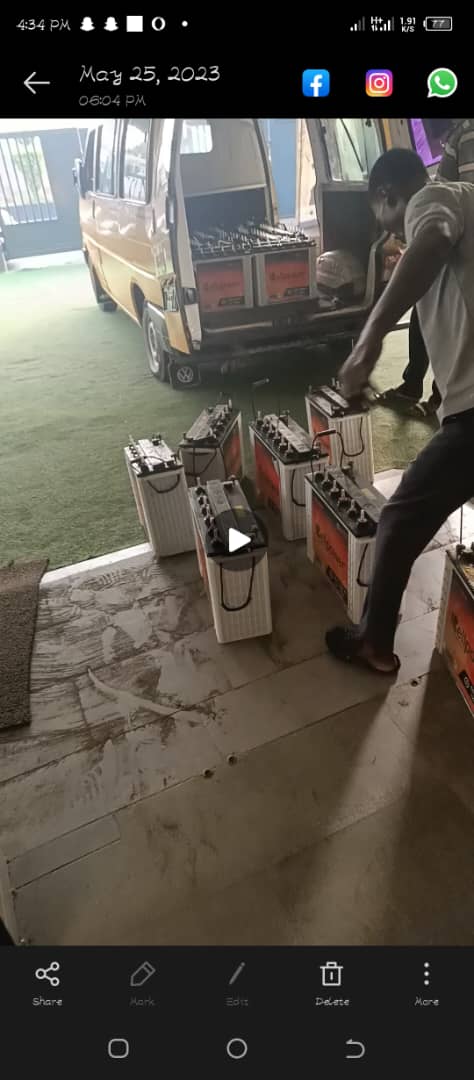 A_first_battery's tweet photo. @NigeriaStories Make cool cash for disposing your damaged/condemned batteries, industrials/company scraps and vehicle scraps.
We assure you,
Swift response
Cool deal,
Free pickup and
Instant payment.
Call: 08080263153 or WhatsApp: https://t.co/SP1MjWxe7d https://t.co/KFpppCFcRD