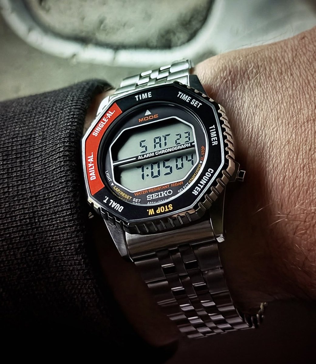 woachtung's tweet photo. 1980'lerde 160'tan fazla astronot tarafından kullanılan ikon; Rotocall 🧑🏻‍🚀
#seiko #rotocall https://t.co/FpviQtQZvA