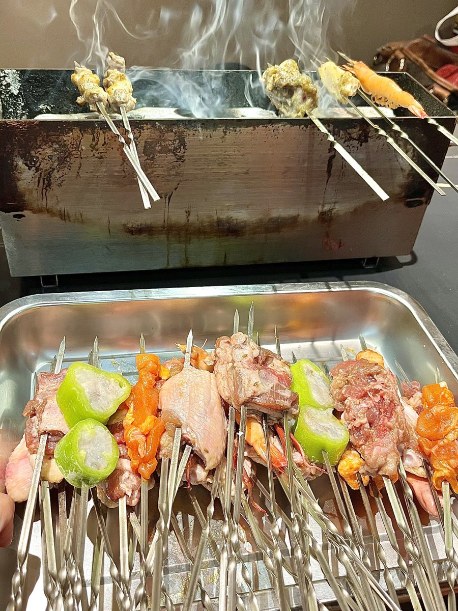 parhai_samuel's tweet photo. Craving crispy fried tofu skewers with spicy cumin at the street corner Hot, savory, and perfect for a quick snack fix! https://t.co/xIOeiEuwqb