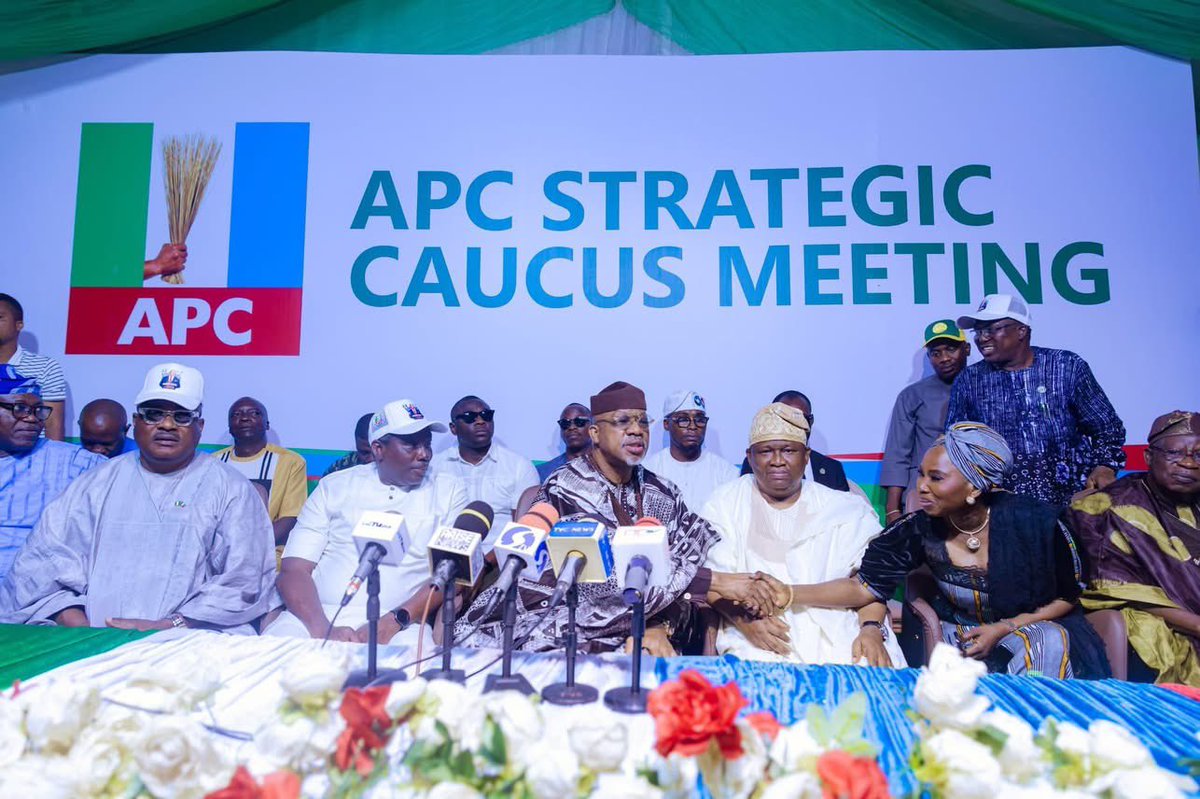 Senator Solomon Olamilekan Adeola YAYI. CON, FCA tweet media