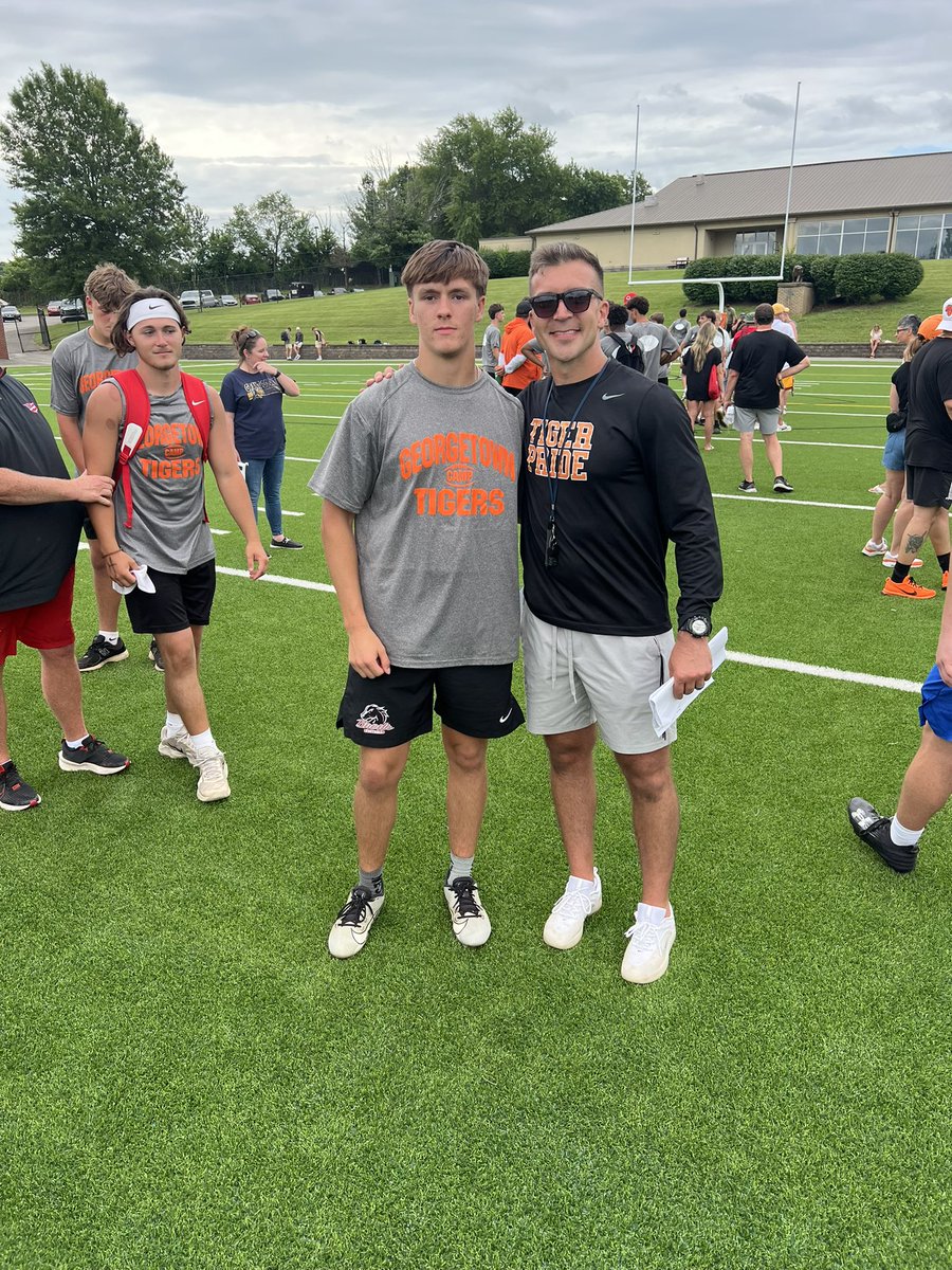 RylanB2027's tweet photo. Great camp at Georgetown College! Love the atmosphere here! Would love to be back! @yvngn__  @Gtown_Football @CalebCorrill @CoachKellerGC https://t.co/ejjDwpnrA2