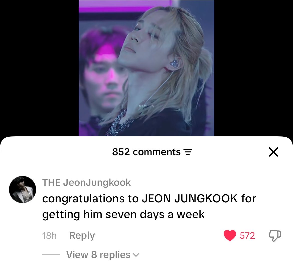 koomiversc's tweet photo. jungkook’s one lucky man fr https://t.co/0lzUhVGnAw