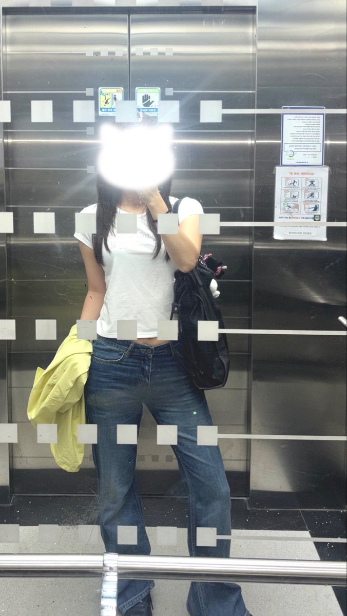 Pinkunst247's tweet photo. 아줌마 출근 쳐할개 -♡ https://t.co/P2XENdsHKL