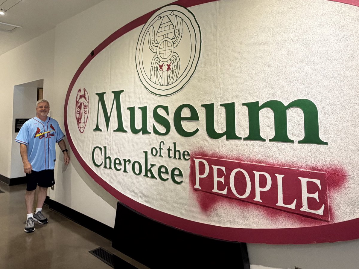 CaptainMorgan77's tweet photo. Very informative museum.   
Enjoyed learning more about the Cherokee tribe and their experiences.
Sad story - Strong people.
Cherokee,NC ~ June 14, 2026 https://t.co/k0z8r9e4U2