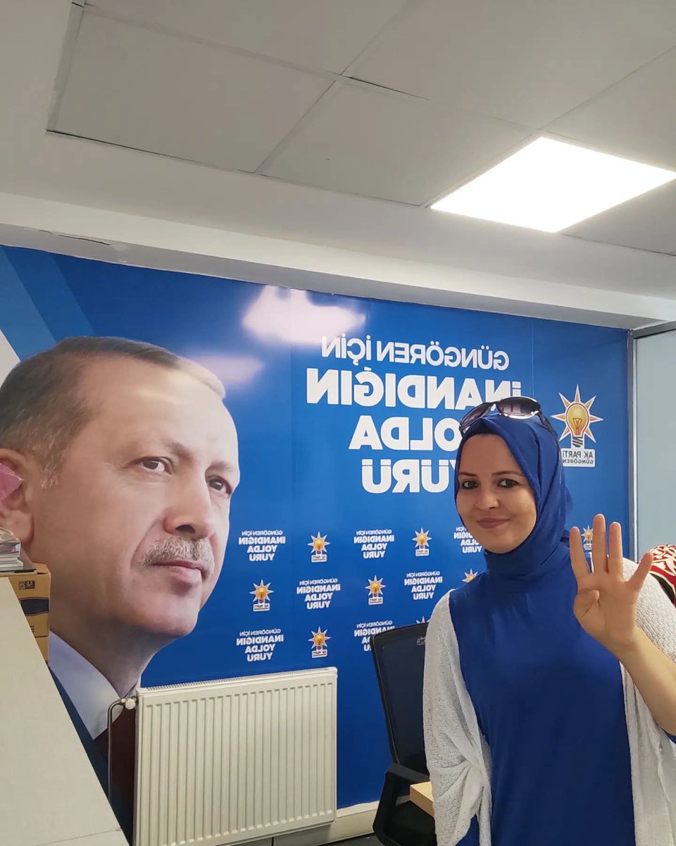 tugbabircan2's tweet photo. Dünya liderlerinin hayran olduğu ADAM 
Osmanlı’dan sonra Avrupa’nın korktuğu tek lider RECEP TAYYİP ERDOĞAN ‘dır...

Dünya Lideri @RTErdogan https://t.co/Ab86N8Kh4p