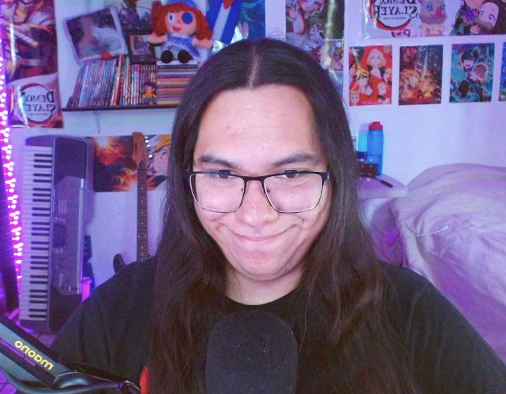 FalloSinSonido's tweet photo. 🔴🔴🔴DIRECTO🔴🔴🔴

Saga yasss + Domingods https://t.co/3wUYC2v020