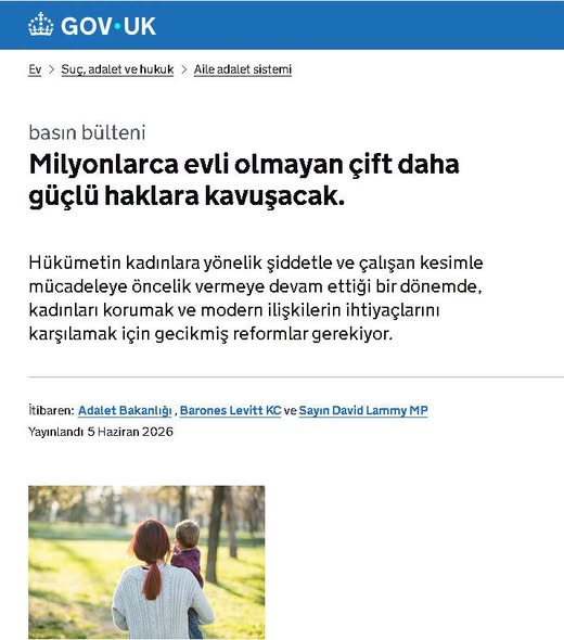 AhmetHakanakc1's tweet photo. İmza ATTIRMA Şartı da KALKIYOR

Evli olmayan Kadınlar da Evli Kadınların Haklarını Kullanacak

Evli olmadığı biri ile yaşayan kadınlar da;
- Adamı 6284'den kendi evinden atıp en azından bir süreliğine malına ve mülküne çökebilecek
- Erkekten ayrılırsa TAZMİNAT isteyebilecek
- Ayrılık sonrası yıllarca NAFAKA alabilecek
- Adam öldükten sonra mirasına sahip olabilecek 

Daha öncesinde bunlara HAK sahibi olabilmesi için kadına ERKEĞE imza attırma (evlilik)  şartı getirilmişti. Şimdi o İMZA şartı da kalktı.

Erkeklere çok net bir şekilde ERKEK ERKEĞE ilişkilere yönelin, PORNO'ya, SANAL SEKSE, Şişme Kadınlara gidin, Hayvanlarla, eşyalarla neyle ne yaparsanız yapın ancak ASLA çocuk olabilecek kadın erkek ilişkilerine yönelmeyin MESAJI çok net şekilde veriliyor sanırım

Zeyl: "Haber İngiltere'den, bizi ilgilendirmez" demeyin zira KÜRESEL AİLESİZ toplum dayatmasında Türkiye İngiltere'den daha ilerde. Böyle bir 6284 uygulaması orada yok mesela. İstanbul Sözleşmesine de bir sürü ŞERH koyup doğru düzgün imzalamadılar 
Yarın bir BÜYük Liderimiz çıkıp "Biz her kesten daha çok kadınları düşünüyoruz. Nikahsız kadınlara da bu hakları verecez" diye kampanya başlatırsa kim şaşırır?  

https://t.co/adpI27oDhD