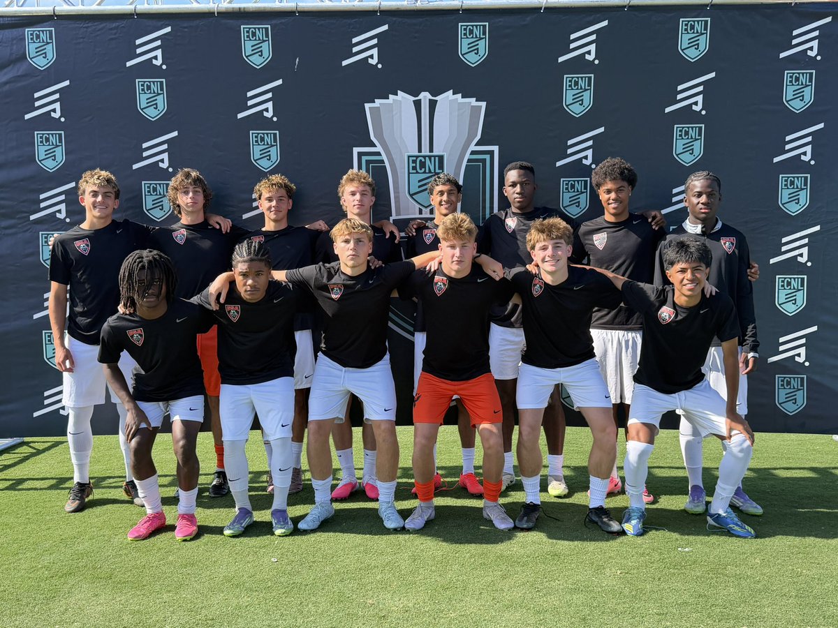 MasonRoss2029's tweet photo. San Diego was a great experience. Grateful for the opportunity to compete, learn, and make some great memories. Time to get home, put in the work, and help my team get back to Nationals. Thanks to all the coaches who came out to watch!
 @ECNLboys @GSAsoccer @TopDrawerSoccer @TheSoccerWire @PrepSoccer