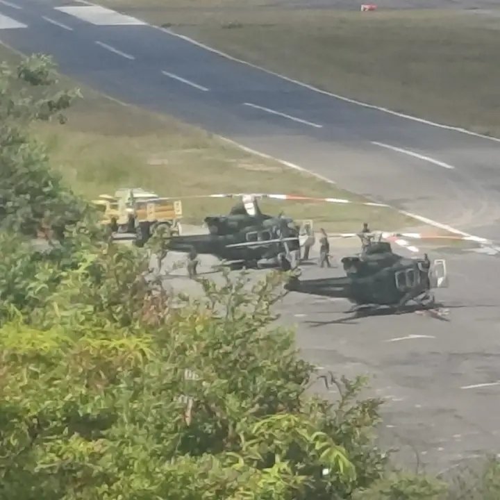 AEsbatu's tweet photo. Sedang siaga d bandara Sugapa Intan Jaya😱
#nsfwtwtًً #VenezuelaNoEstáSola #saveintanjaya https://t.co/7ungqGO3z4