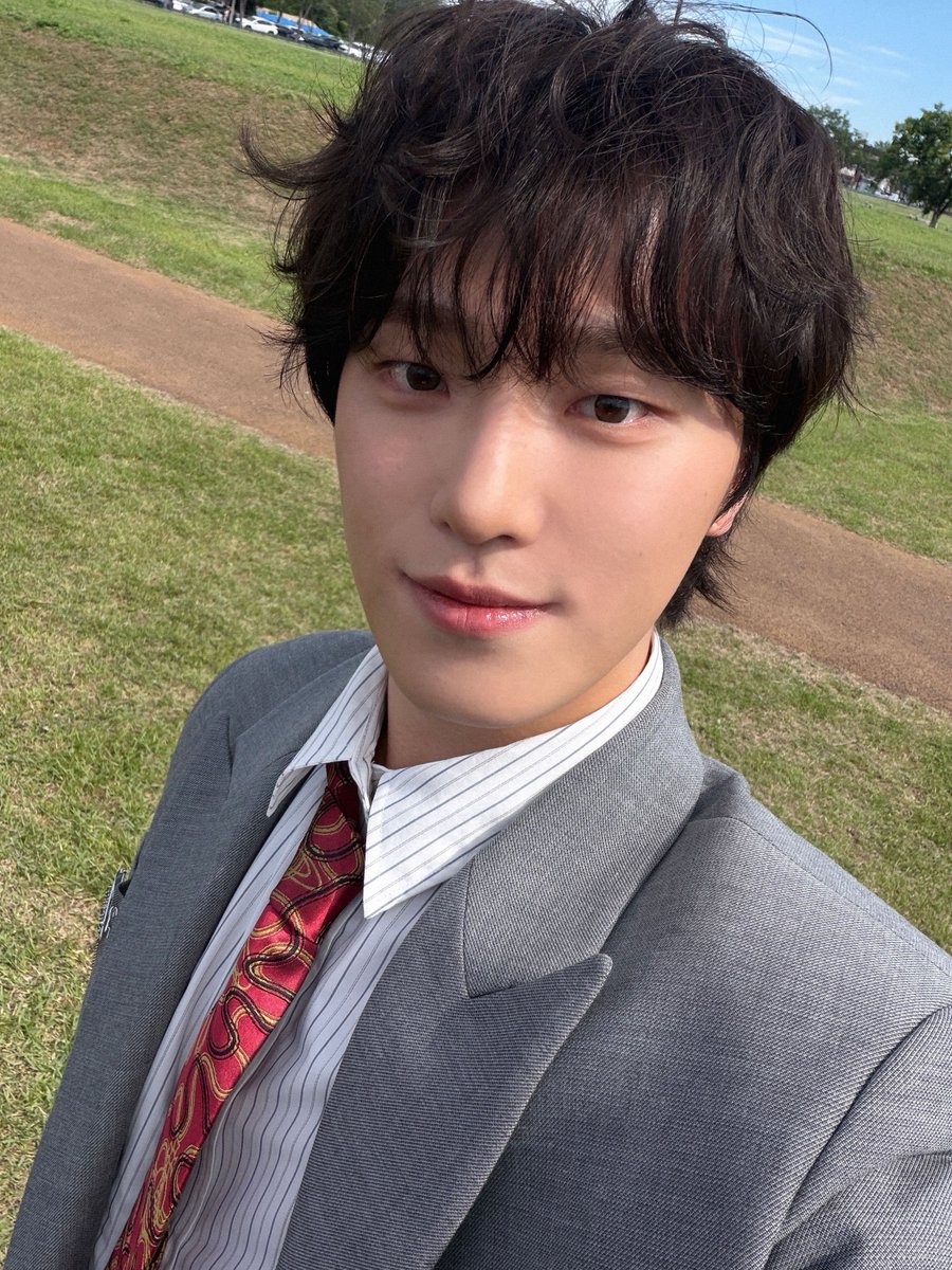 wonubliss's tweet photo. DINO 🌟🩶 https://t.co/zb6Jpgwdu8