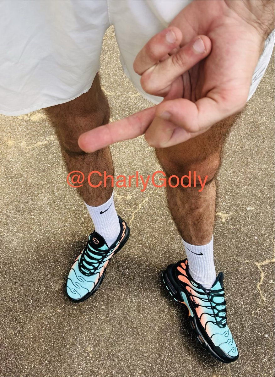 CharlyGodly's tweet photo. ‼️Je suis sur Paris du 03-05 Juillet ‼️
Les pigeon parisien c’est l’occasion pour vous de  raquer et de servir un vrai mâle alpha ! 😈💸🐶Dm pour réserver votre séance à mes pieds ! 
#moneyslave #cashmaster #findom #humandab #humanatm #pigeon #soumis #slave #cashslave #pigpay https://t.co/VBUoOE5SKM