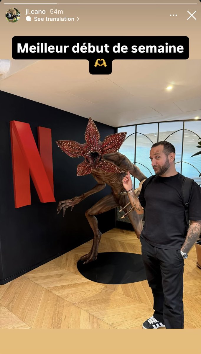 AdnanRiaz9's tweet photo. Life Is Strange and Lost Records: Bloom &amp; Rage co-creator Jean-Luc Cano at the Netflix office. 👀 https://t.co/6fyymRzNjB