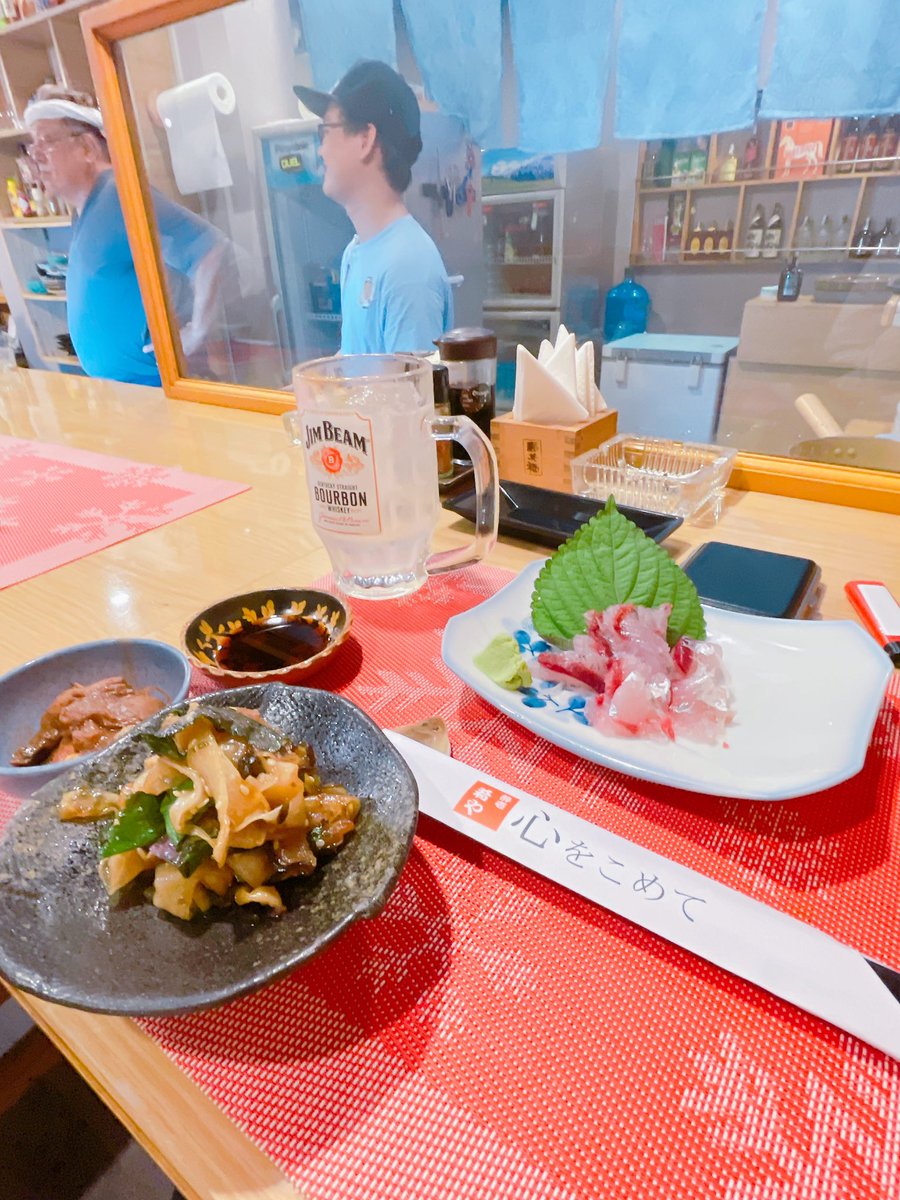 ViaggiatoreAsia's tweet photo. 男は黙って月曜飲み https://t.co/2bhXDp0m3B