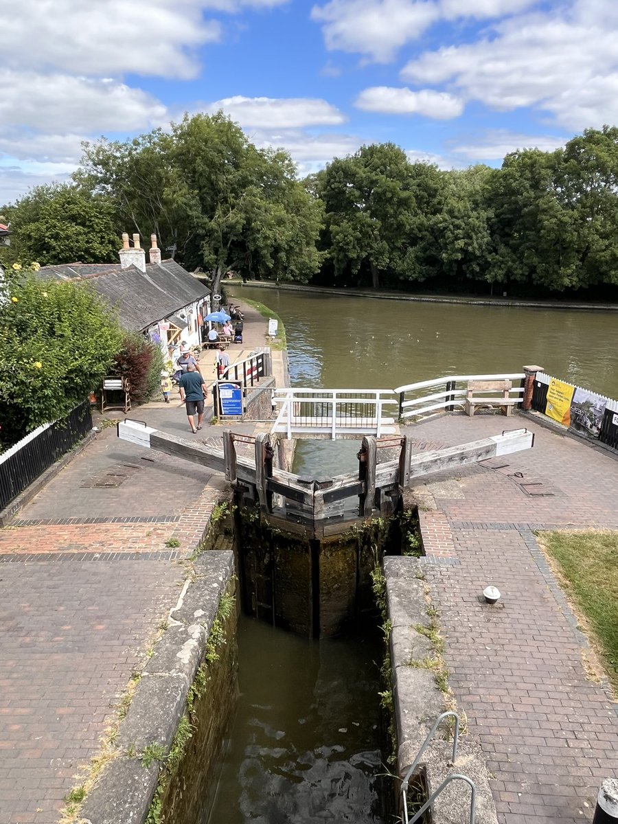 neilsta84's tweet photo. #foxtonlocks https://t.co/AYKCWYoIn5