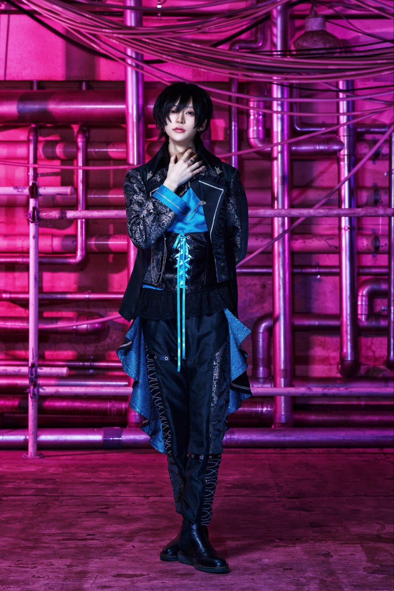 C_enigma_yoru's tweet photo. 悪い顔してるね https://t.co/CXUMtK6FWR