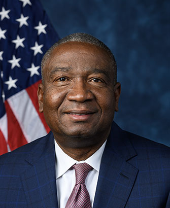 BeatTheInsider's tweet photo. 🚨Political Trade Alert🚨

Rep. Cleo Fields has released a new financial disclosure.

Highlights:
$GOOG Google $1k-$15k
$MSFT Microsoft $2k-$30k
$QNT Quantinuum $1k-$15k

Full Disclosure:
https://t.co/9sUyHkDFvQ https://t.co/84l0OOBWXx