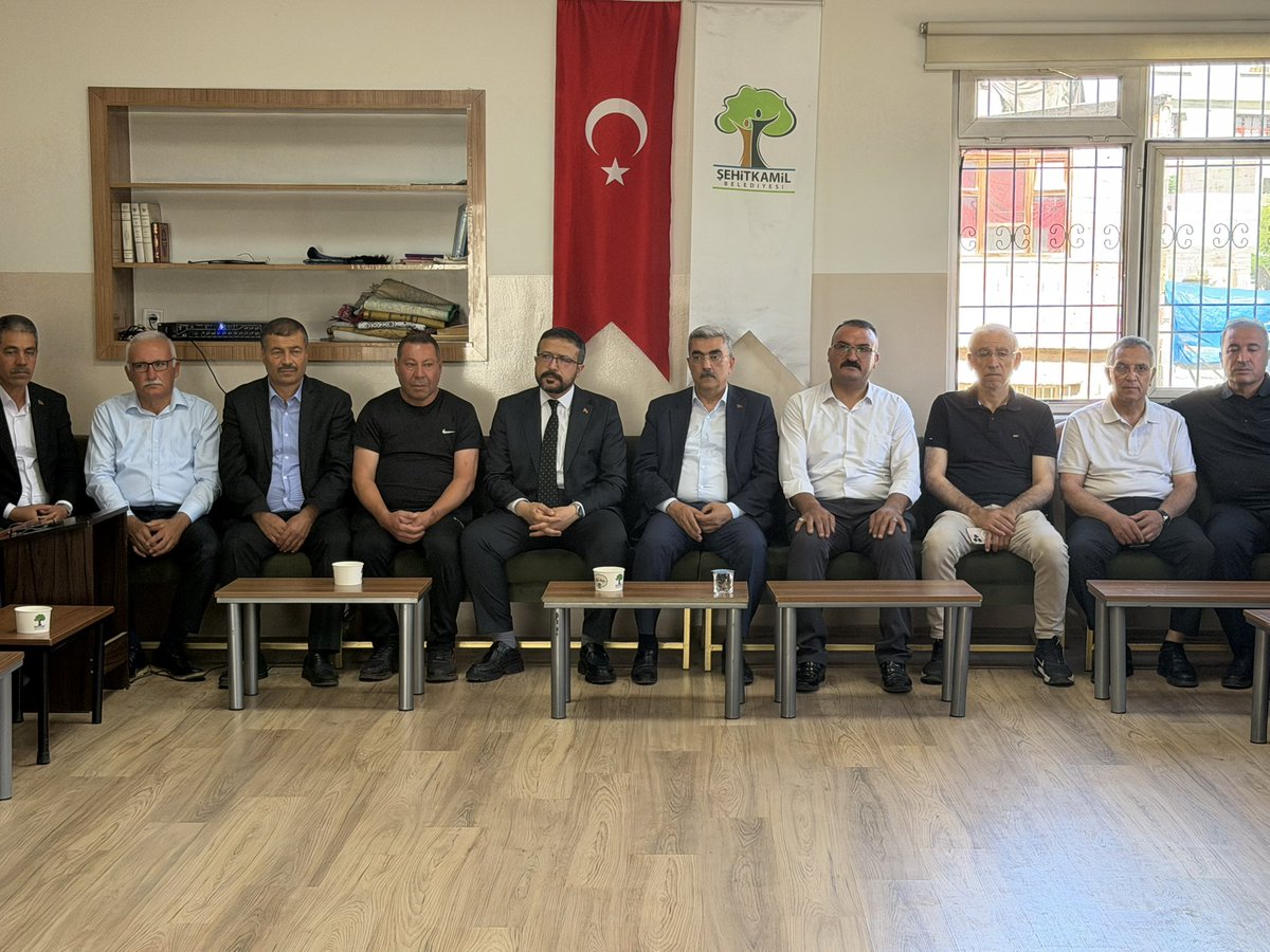 mehmetyilmazmy_'s tweet photo. AK PARTİ’mizin Emektarı Kurucu Boyno Mahalle Temsilcimiz Hacı Şaban Gürcününoğlu’nun Vefatından Dolayı Taziyesine Katılarak,Ailesine Başsağlığı Diledik.

Merhum Hacı Şaban Abimizin  Mekanı Cennet Olsun.🤲

@RTErdogan
@abuyukgumus
@abdulhamitgul
@fmfedaioglu
@FatmaSahin https://t.co/z6XH221NrR