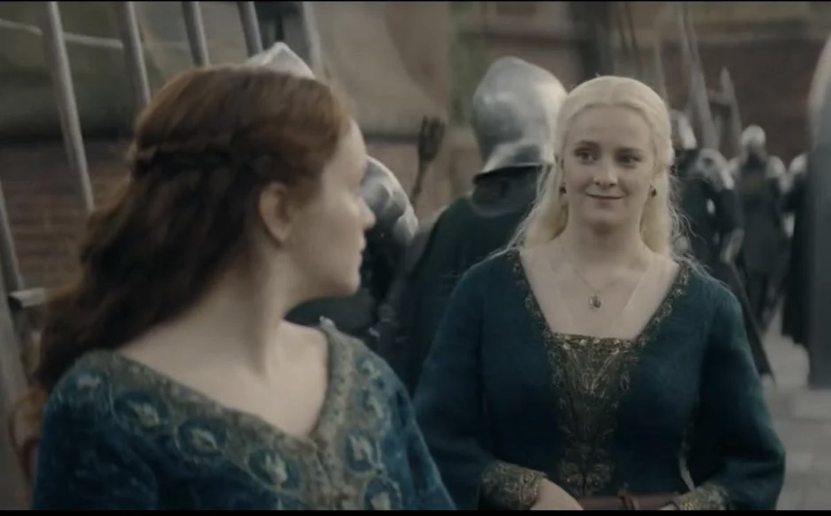 Daykerpriest's tweet photo. Genuinely, what are they doing with Helaena?

In the book, she’s gentle and wants peace, but she still has a voice. She sits on Aegon’s council, offers her own life during Blood & Cheese and is completely broken by Jaehaerys’ death.

In the show, she barely feels like a real person anymore. Her visions only matter when the plot needs them to, she hardly reacts to losing her son, and now she seems perfectly okay with Rhaenyra taking the city while her own family is still in danger. Instead of worrying about Aegon, Aemond, Jaehaera, or even her dead son, she’s talking about keeping chickens and making sure no animals get hurt.

I honestly don’t understand this version of Helaena. Phia Saban deserves so much better than this writing. #HOTD