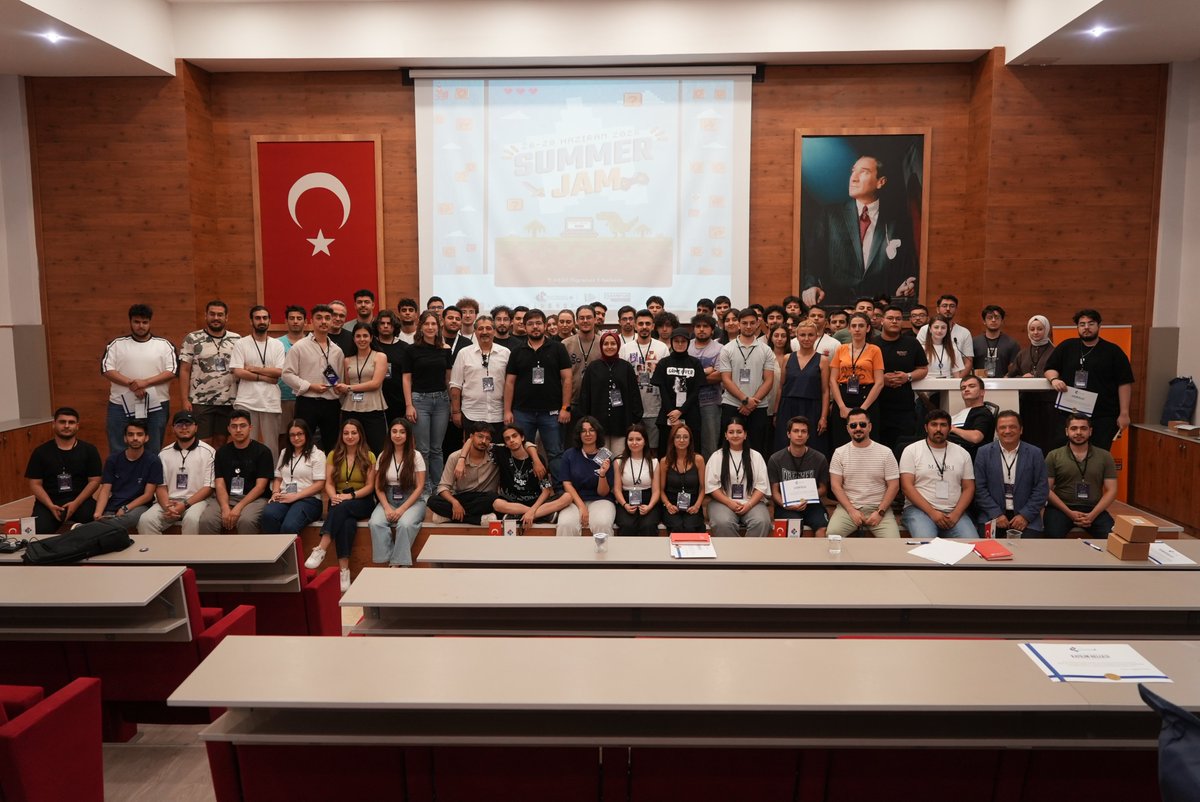 hkunv's tweet photo. 📌Hasan Kalyoncu Üniversitesi’nde 100 Oyun Geliştiricisi “HKÜ SummerJam 2026”da Buluştu

Hasan Kalyoncu Üniversitesi (HKÜ) İletişim Fakültesi Dijital Oyun Tasarımı Bölümü ve Dijital Oyun Tasarımı Topluluğu tarafından, Bilişim Vadisi DIGIAGE iş birliğiyle düzenlenen “SummerJam 2026” etkinliği, 16 takım ve 100 oyun geliştiricinin katılımıyla gerçekleştirildi.

Haberin detayları için: ⏬👇⏬

https://t.co/HfmgM9SQWI