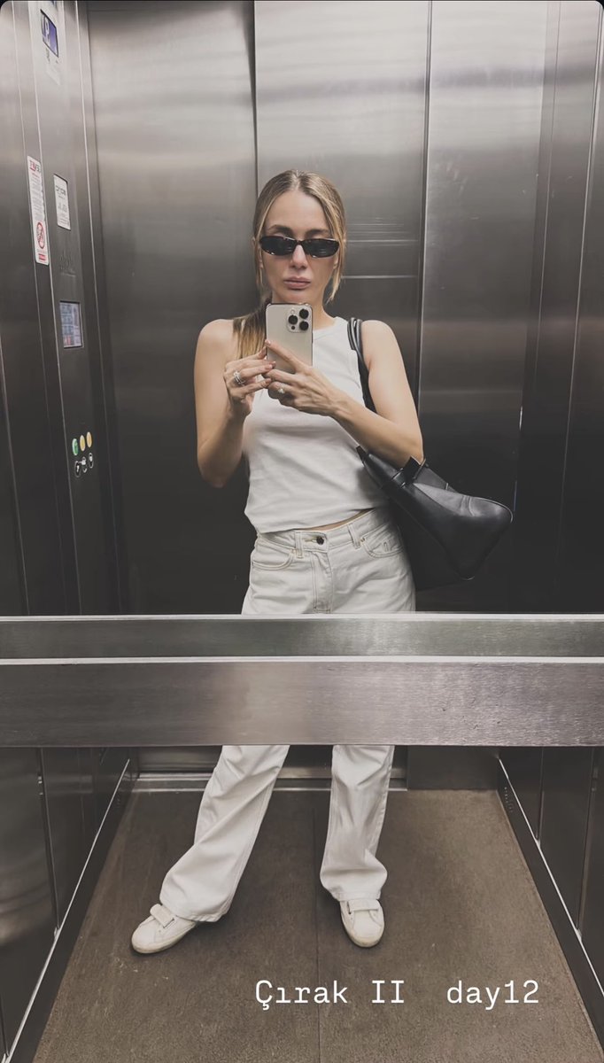 ClubSonmez's tweet photo. Çırak 2 day 12 🧑🏻‍🩰🤘🏻 

#DamlaSönmez https://t.co/guASKcodrl