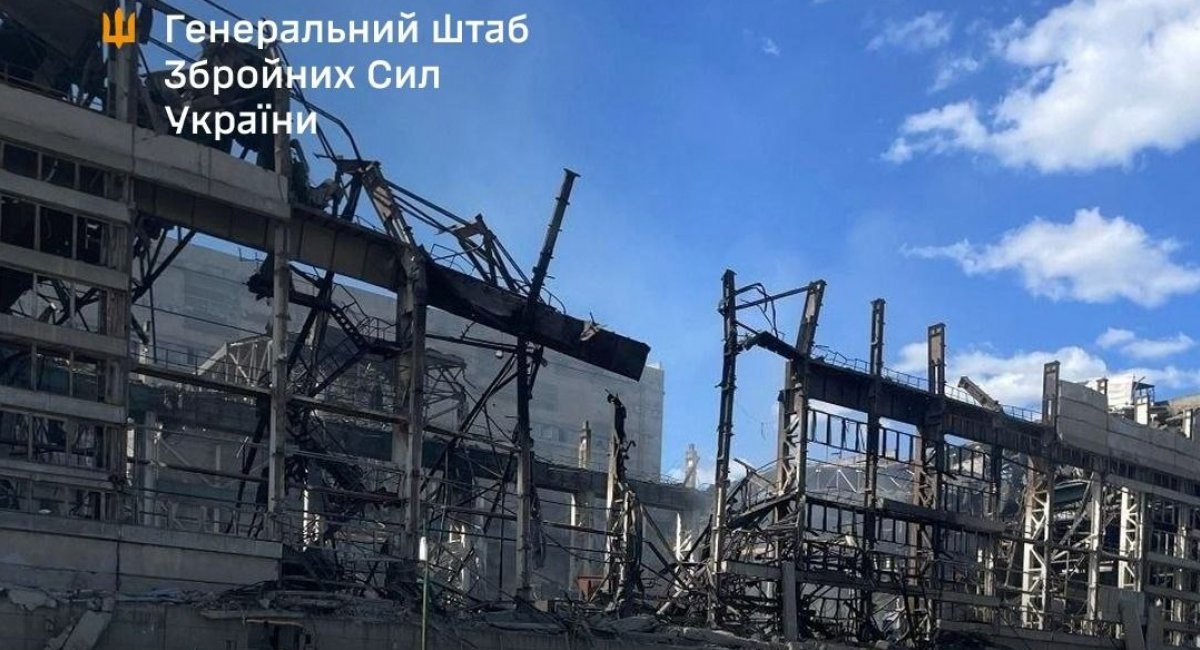 EnvanterMedya's tweet photo. Ukrayna Savunma Kuvvetleri, 28 Haziran gecesi Rusya’daki Slavyansk ve Yaroslavl rafinerileri, işgal altındaki Kırım’da Ichki yakınındaki demiryolu köprüsü ve Donetsk’teki mühimmat deposunu hedef aldı https://t.co/91ozt2ZaLl