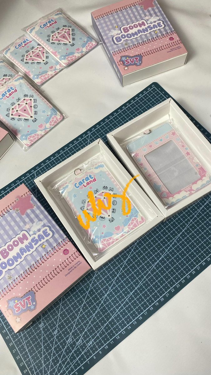 whgcart's tweet photo. #whgupdates

Re: SEVENTEEN IN CARATLAND FLASH PASS CASE HOLDER

📦. . . production for 740+ holders is finally doneee ! they will be shipped to ph this week via feta 🥰🫰 

so so excited to receive them omg huhu https://t.co/2BjMFmhn6K