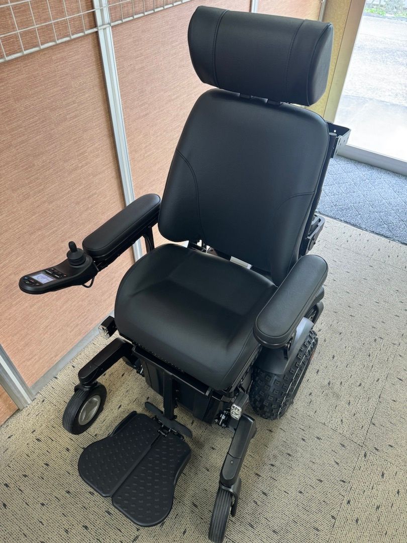 abilitiesjp5's tweet photo. ご購入いただいたマジック360の納品準備を行いました✨
オフロード対応のタイヤで、山道や雪道などの悪路でも走行が可能です🏔
アウトドアがお好きなお客様には、ぜひこちらの電動車いすでアクティブにお過ごしいただきたいと思います😊

マジック360👇
https://t.co/Smb2mgUBtb https://t.co/TvEwI6PHwd