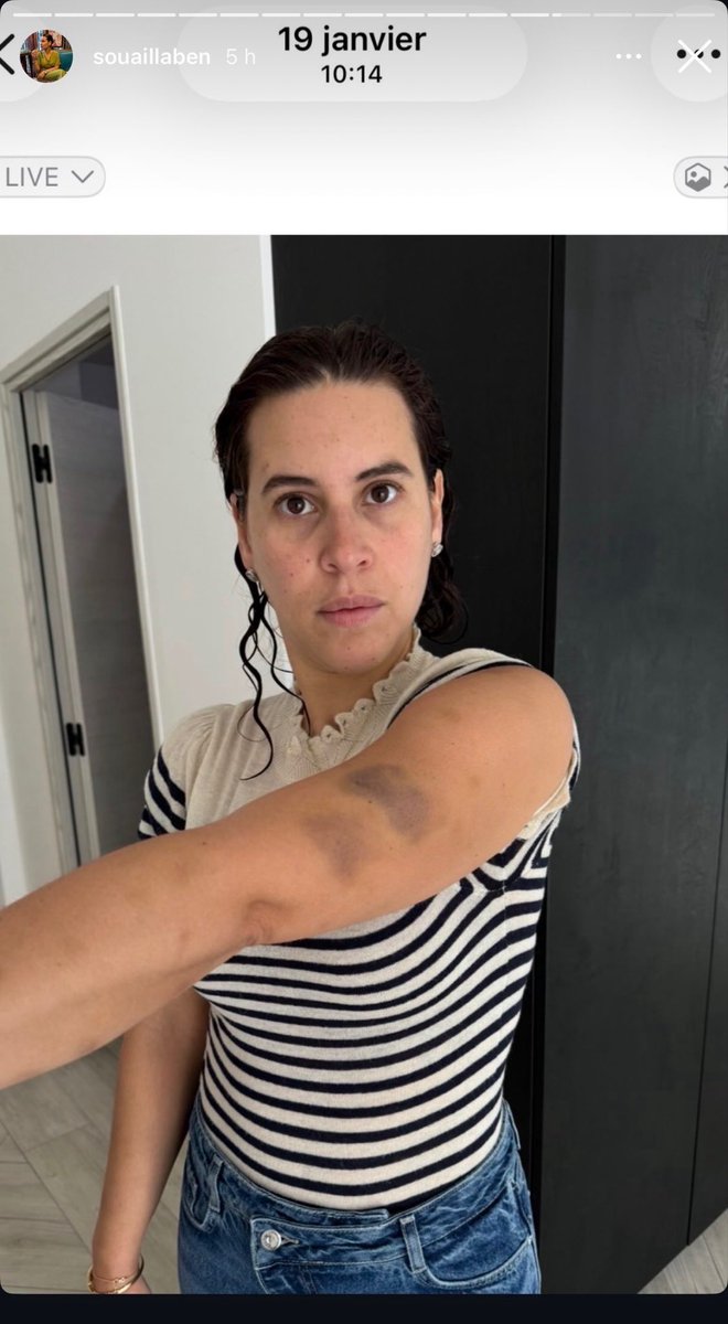 AQABABE_'s tweet photo. Souailla dévoile en story Instagram que Jimmy Mohamed serait et aurait violent avec elle !

On est plus sur un problème de chips, d’orangina et de malbouffe dans sa voiture bien dirty…

Méfiez vous des hommes qui donnent des leçons alors que ce sont les pires. https://t.co/B7JiKCFwRD