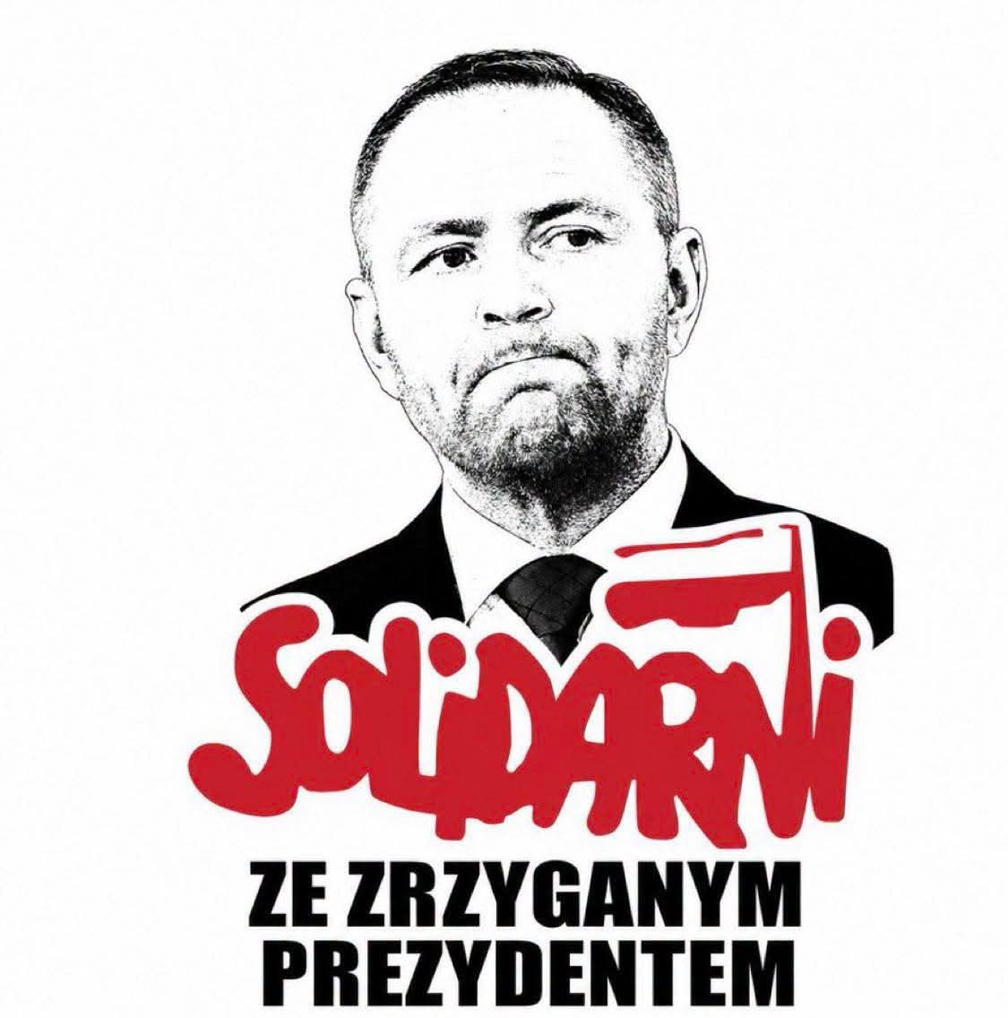 Bogopol3's tweet photo. @NawrockiKn Karol, na twoim miejscu to bym jednak tego osobistego snuspodawacza wypierd... na pysk. https://t.co/N4gEPIHq7S