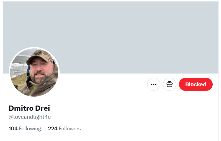 1team1fight_org's tweet photo. 🚨‼️ WARNING:  This account is impersonating our director, Dima. Please help us by reporting this fake account. 🙏

If you receive any messages from @ loveandlight4e requesting donations, please ignore them and do not send any funds.

IMPORTANT: Our director's handle is @Dmitro7607  

Thank you for helping us keep our community safe.

#OneTeamOneFight @DmytroKovalchu5