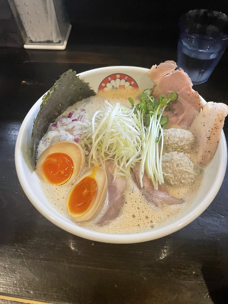 Pagecha_'s tweet photo. 昨日の◯ーメン https://t.co/HtkSiEzbf2