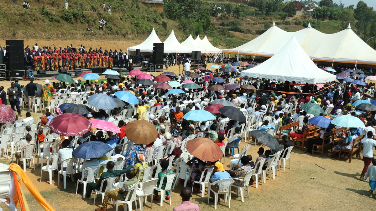 Nyamasheke's tweet photo. Ku wa 28/06/2026 mu gusoza igiterane cy'ivugabutumwa cya #ADEPR-Nyamasheke, Visi Meya @MukankusiAt yasabye abagira uruhare mu isambanywa ry'abana kubireka, ashishikariza abangavu kwirinda ababashuka, aboneraho guasaba kandi ko ubu butumwa bugezwa no kubandi baturage. https://t.co/U5FpEp50Ri