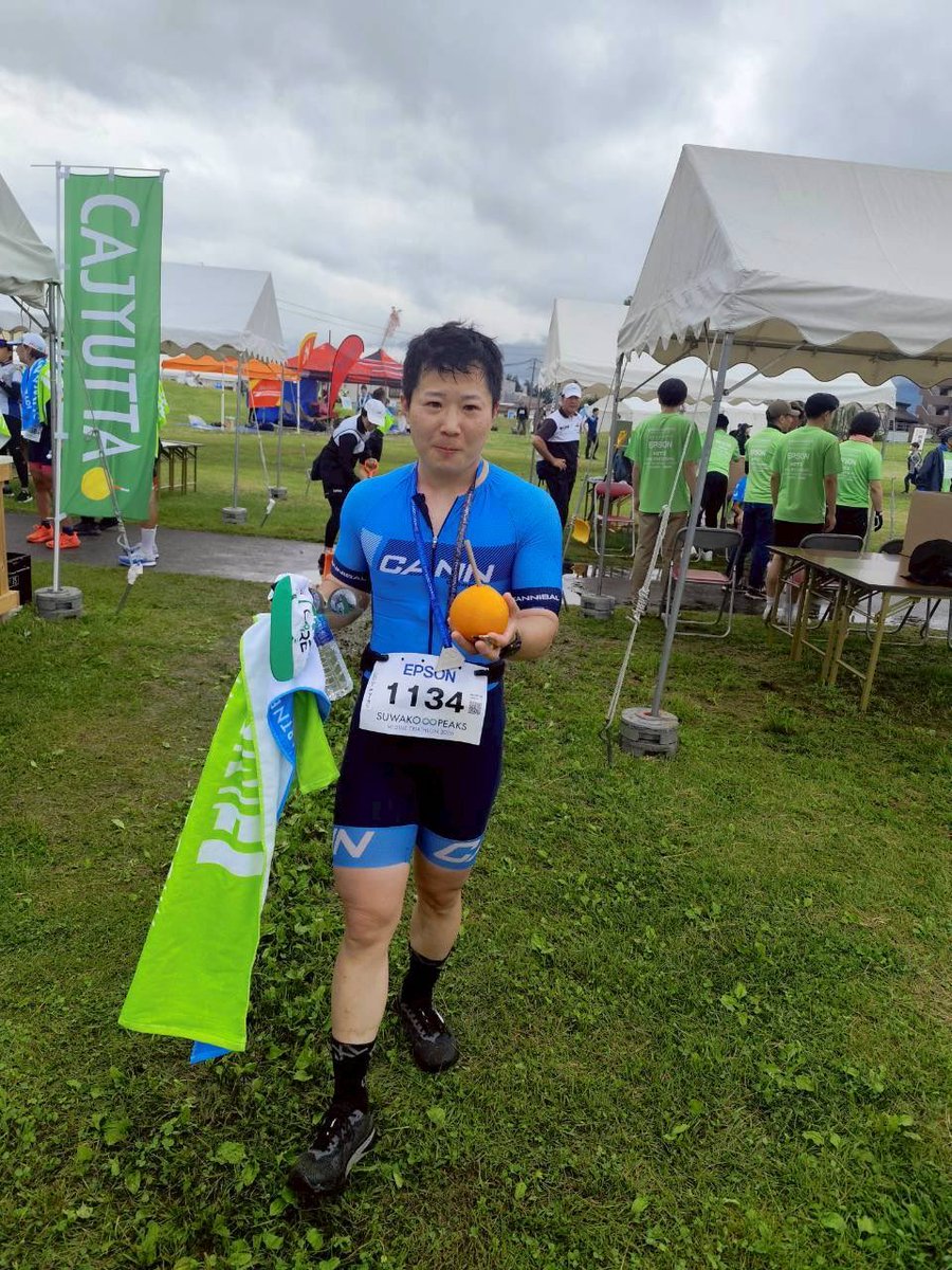 paku1205's tweet photo. スワコミドルエイトピークスの結果🔥

総合記録4:44:58
🏊‍♂️Swim 38:53  127位
🚴Bike 2:21:12  112位
🏃Run 1:44:53  94位
総合80位 / 712人
年代別23位 / 81人

全体を通して学びの多いレースだった。ロングのように耐久じゃなくてスピード要素もあるので、レース中も後も身体の感覚が違う！ https://t.co/2wwUlQcvUK