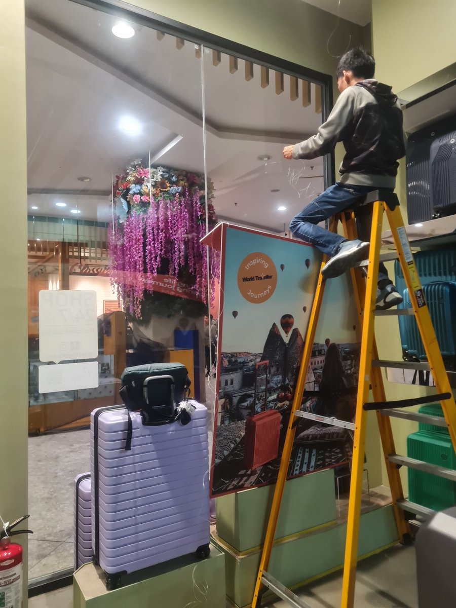 chrislaberinto's tweet photo. The Travel Club SM City Baguio - Season Window Graphics 

Fast and Quality Printing needs
CONTACT US NOW: 09152022422
https://t.co/6dJEwwVSJf

We Accept all Kinds of Printing Works such as:

All Digital Printing
Offset Color Sep. Printing
All Kinds of Corporate Giveaways https://t.co/9FSC4BP7Ej