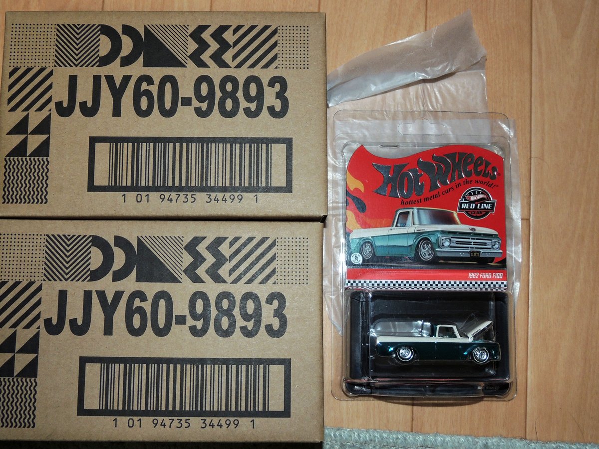 RLC、フォード・F-100届きました。比較的、カラバリ多い車種だけど