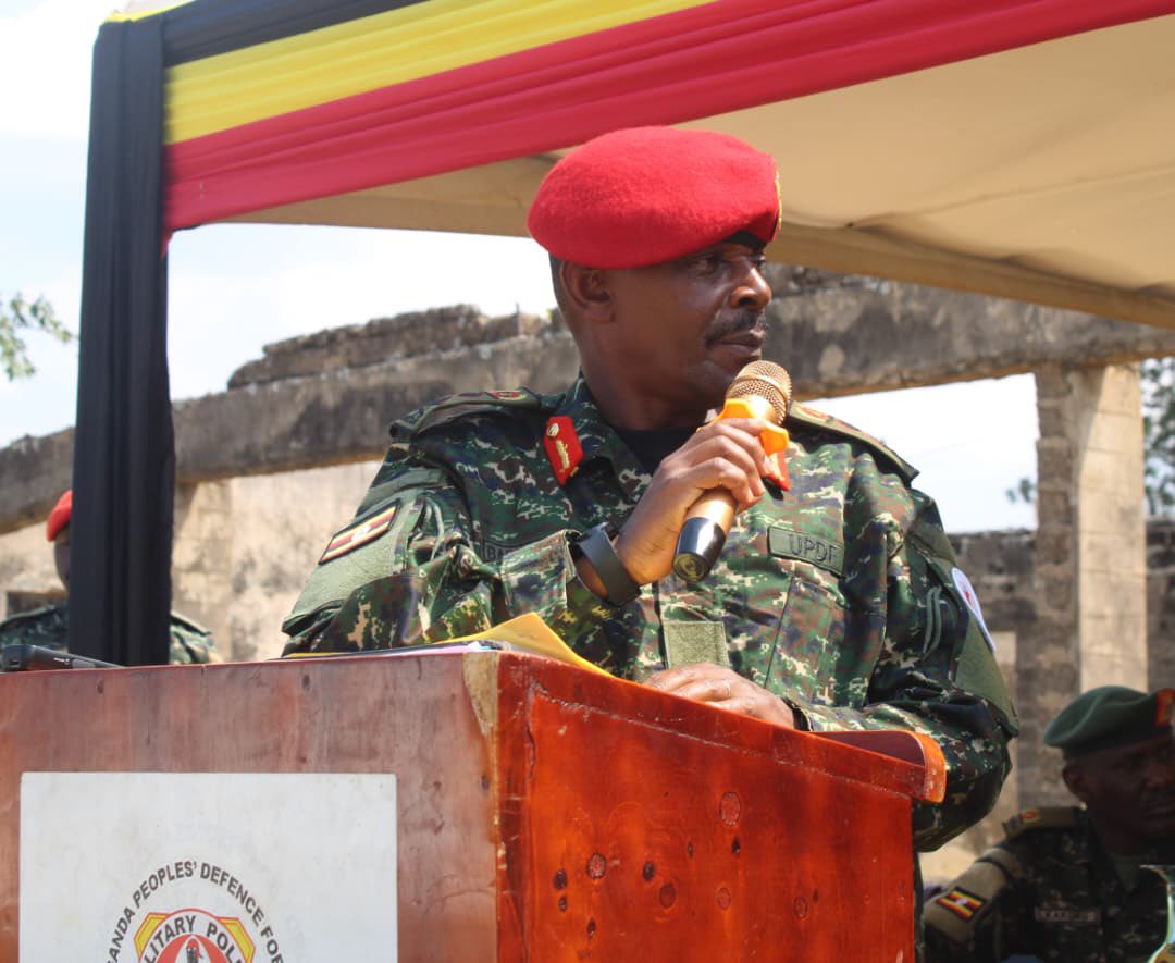 kamukamafredie's tweet photo. A total of 316 Uganda People’s Defence Forces (UPDF) personnel have completed the Military Police Level III Course Intake 19/26 at the Military Police Training School in Masindi. The pass-out ceremony was officiated by Major General William Bainomugisha, who urged the personnel to apply the knowledge and skills acquired during the course with professionalism, integrity, impartiality and dedication in the execution of their duties.

“The knowledge and skills you have acquired during this course should be reflected in your conduct and performance. Execute your duties with professionalism, integrity, impartiality and dedication as you uphold the values of the UPDF and serve as role models worthy of emulation,” Maj Gen Bainomugisha said.

Maj Gen Bainomugisha commended the Commandant, instructors and support staff for their dedication and commitment to delivering quality training, saying their efforts continue to contribute to the transformation and professionalism of the UPDF. The Commandant of the Military Police Training School, Lt Col Bernard Mugwanya Kisule, urged the personnel to effectively apply the knowledge and skills acquired during the course in the field to avoid unnecessary mistakes and accomplish their missions successfully.

“Training prepares you for the challenges you will encounter in the field. Put into practice what you have learnt, maintain confidence in your abilities and always execute your duties professionally,” Lt Col Mugwanya said.

He thanked the UPDF leadership and the Joint Staff Training and Doctrine for their continued support towards the successful conduct of the course and commended the instructors for their commitment and hard work throughout the training..

The ceremony was attended by commanders from the Military Police Brigade, the Division Political Commissar, instructors and other invited guests.