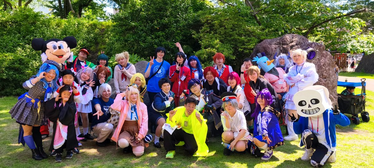 tamutamu184kei's tweet photo. スケジュール的に今年は混ざるの無理かな・・・と思っていた #乱乱流 、
文化創造館演舞に間に合い混ざらせていただきました！

写真撮影もしました！

缶バッジありがとうございました！

声かけてくださった代表様、そしてワタクシを覚えてくださっていた皆様本当にありがとうございました！ https://t.co/ki8NYAzwk6