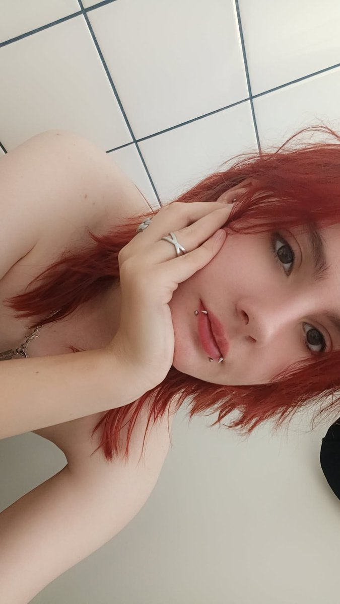 littledinogirll's tweet photo. For 10 retweets here you will get a free ass pic for you all 👀🤌🏻 https://t.co/mXHZ9VxGna