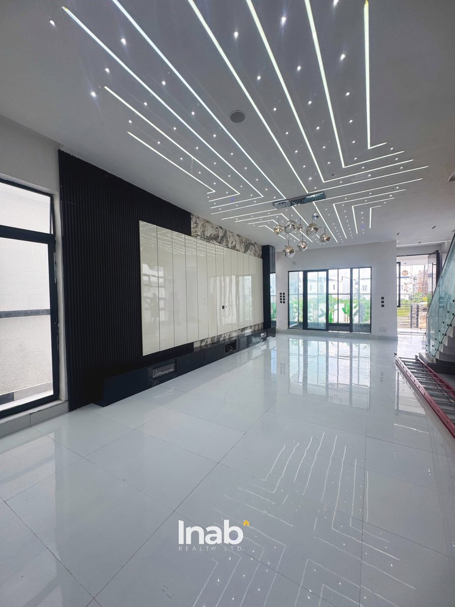 inabrealty's tweet photo. 5 Bedroom Fully Detached Duplex Available For Sale with the best finishes.
📍: Ajah , Lekki, Lagos 
💰: 300 Million Naira 
Titles Documentation: Deed of assignment and Building Approval 
Property Features:
All home amenities 
📩Send a DM to schedule physical inspection . https://t.co/z6E5PWigF8