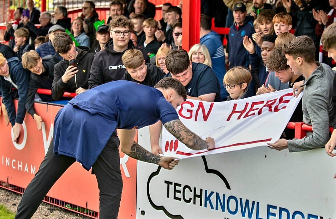 ⚠️GIVE US NEWS ON THE BIG GUY⚠️ Come on Alty, give us news on the Fans ...