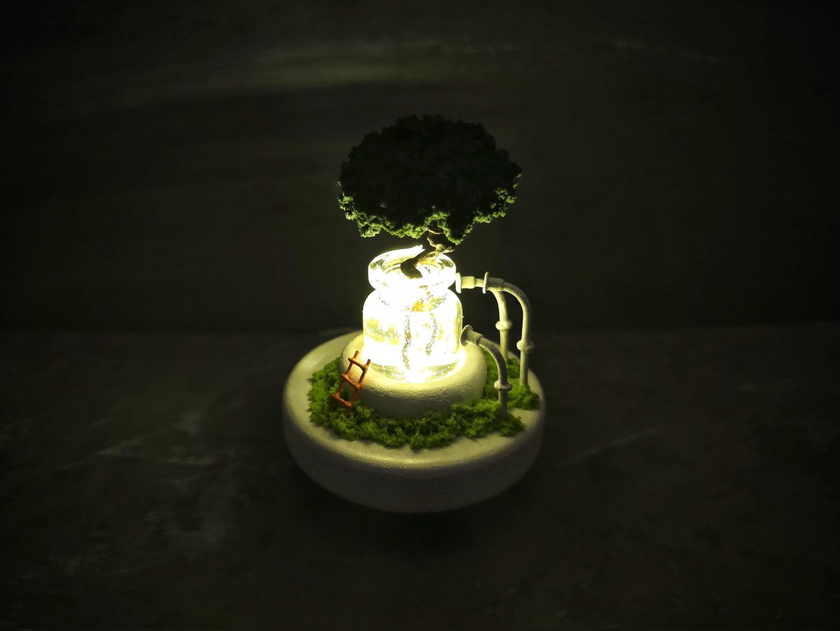 tpworks_moon's tweet photo. プラントツリー🎄

少し低めのボトルがようやく手に入ったのでコレでいきます！
初代からのPlantや青空プラント、2.2cmの小瓶が付いている全てのソウチに装着可能✨️
期間限定ですが桜の樹冠と交換可能🌸
いよいよウェブサイトに追加です！
https://t.co/ofa2RhfQw2
☝️こちらまで！ https://t.co/iPULlnmzHd