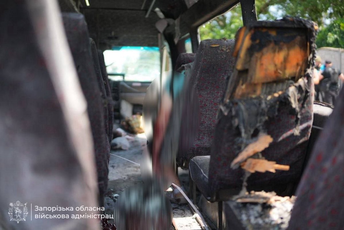 maksymeristavi's tweet photo. russian human safari reached Zaporizhzhia, my homecity of almost one million. russians now target public buses with their FPV drones. in today's attack, they killed two passengers and injured over a dozen, including a child. the culture of utter evil https://t.co/IbGNBCOjxP