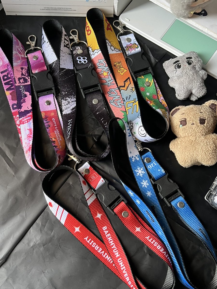 kaethrihnaenee's tweet photo. Help us produce a big batch of EXhOrizon lanyards to be given on July 4 & 5! 🥹🖤

Donate atleast ₱150 and you’ll be able to receive a Premium polycotton reversible lanyard.

All sales/earnings from this initiative will go to production of both polycotton & polyester lanyards. Will also be sharing to the current fan projects for the Manila stop.
Definitely a win-win for everyone! ✨

📸 @Lyykkkieee