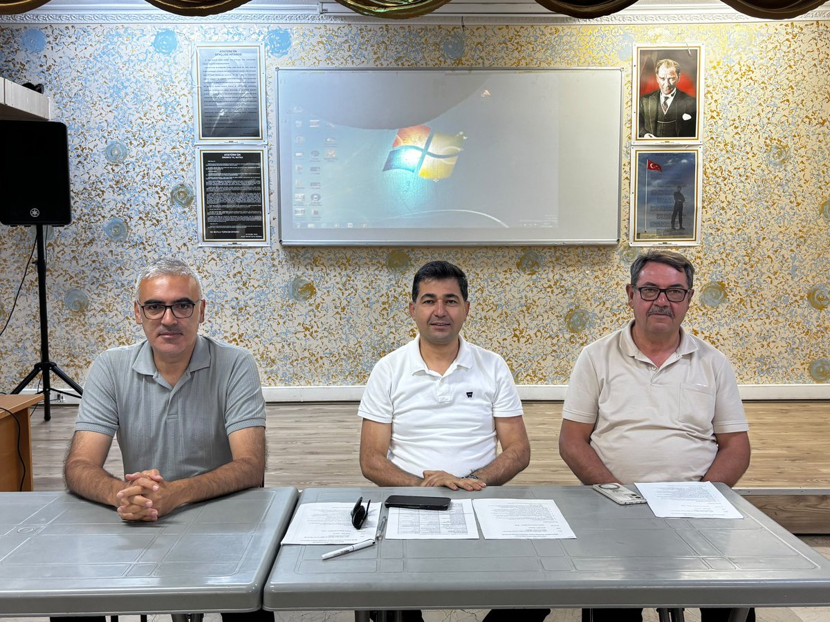 incesumem's tweet photo. 2025-2026 Eğitim Öğretim Yılı Yıl Sonu Müdürler Kurulu Toplantısı Gerçekleştirildi

İlce Milli Eğitim Müdürümüz Erkan Çiçek başkanlığında gerçekleşti
 
 @tcmeb
@kayserivaliligi
@gokmen_cicek_
@incesukay
 @omersaidkarakas
@CoskunESEN57
@kayserimem
@KayseriMEMArge
@erkancicek3838 https://t.co/09sOv3ByEU