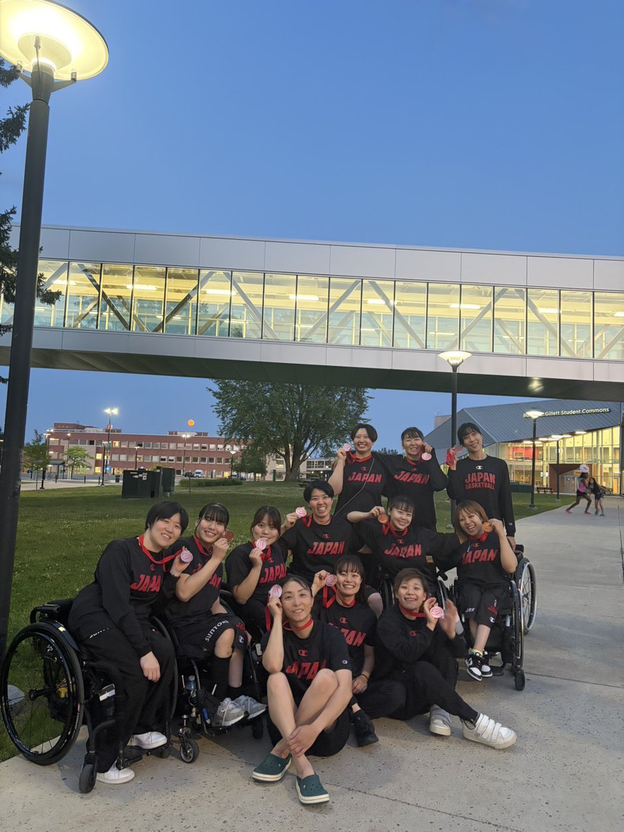 JWBF_OFFICIAL's tweet photo. ／  【競技力向上事業】 
♿🏀女子日本代表 カナダ遠征 
＼

カナダ遠征が終わりました！
決勝トーナメントではこれまでになく高いシュート確率での戦いとなり、手応えを感じた大会となりました。
同時に、たくさんの課題も見つかり、また日本に帰ってみんなで強くなるために精進したいと思います。

ご声援ありがとうございました！