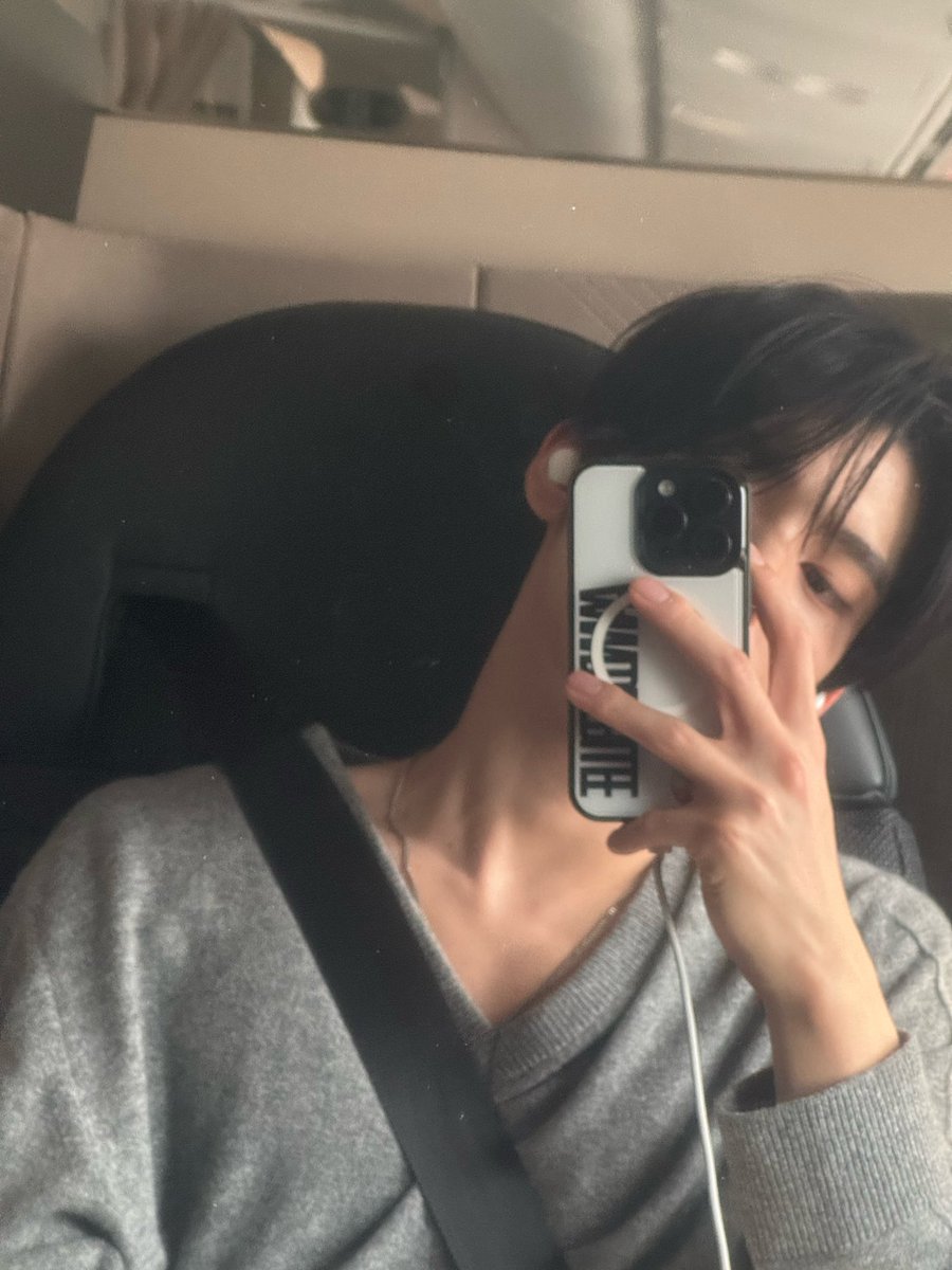 07hanpics's tweet photo. ���💬 update https://t.co/CezaOw3xKB