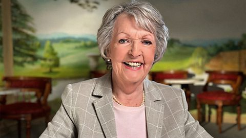 BBCBreakfast's tweet photo. Dame Penelope Keith, best known for sitcoms The Good Life and To The Manor Born, has died aged 86.

https://t.co/1nheXRdl9f https://t.co/6EkVSF3f5u