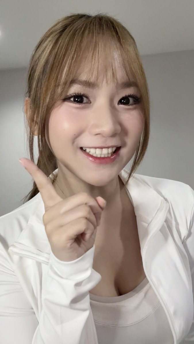 whooooooooosths's tweet photo. อลังการ🤣🥵🥵 https://t.co/Lwf4gIz8mo