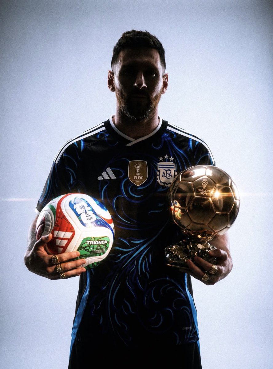_messilover10's tweet photo. ❗Ballon d'or will add 55% value of the Worldcup this year . As of today Leo Messi is likely to finish in the top 5 . [Leqiupe🇫🇷] https://t.co/oONKh9I4he