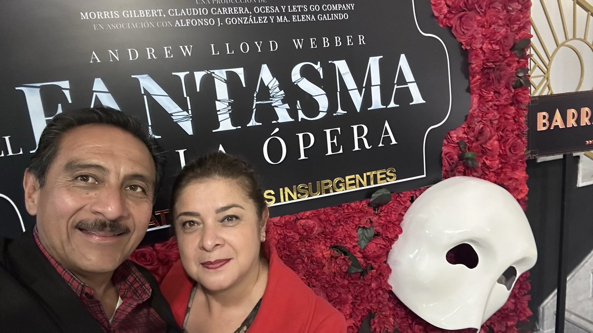 gabialmanzag's tweet photo. @aesquinca 
Gracias por los boletos del fantasma de la ópera, simplemente maravillosa la obra y el elenco. https://t.co/Cn6qouJ9ad